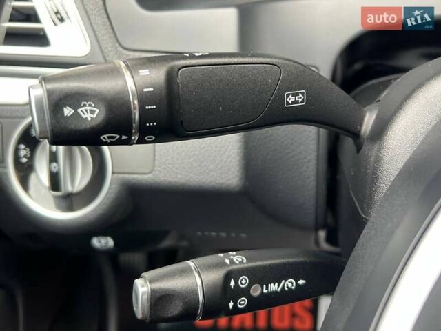 Черный Мерседес Е-Класс, объемом двигателя 2.2 л и пробегом 177 тыс. км за 16700 $, фото 24 на Automoto.ua