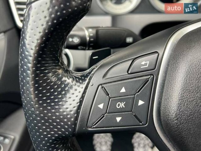 Черный Мерседес Е-Класс, объемом двигателя 2.2 л и пробегом 177 тыс. км за 16700 $, фото 21 на Automoto.ua