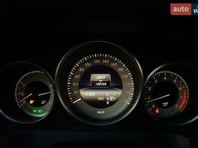 Черный Мерседес Е-Класс, объемом двигателя 2 л и пробегом 128 тыс. км за 17900 $, фото 26 на Automoto.ua