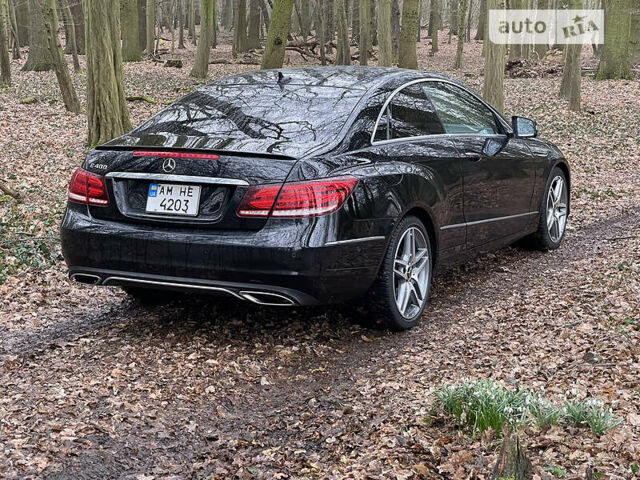 Чорний Мерседес Е-Клас, об'ємом двигуна 3 л та пробігом 150 тис. км за 22000 $, фото 4 на Automoto.ua