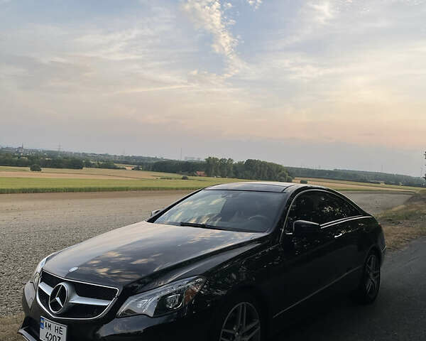 Чорний Мерседес Е-Клас, об'ємом двигуна 3 л та пробігом 150 тис. км за 22000 $, фото 38 на Automoto.ua