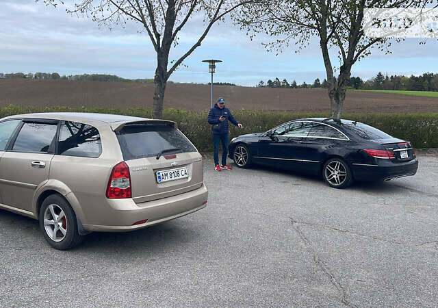 Чорний Мерседес Е-Клас, об'ємом двигуна 3 л та пробігом 150 тис. км за 22000 $, фото 62 на Automoto.ua