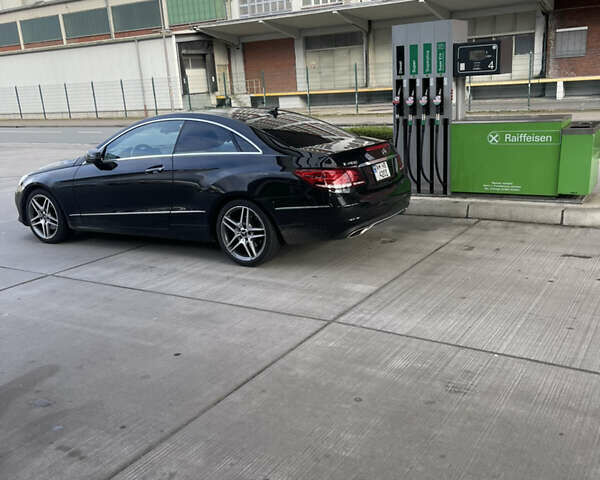 Чорний Мерседес Е-Клас, об'ємом двигуна 3 л та пробігом 150 тис. км за 22000 $, фото 53 на Automoto.ua