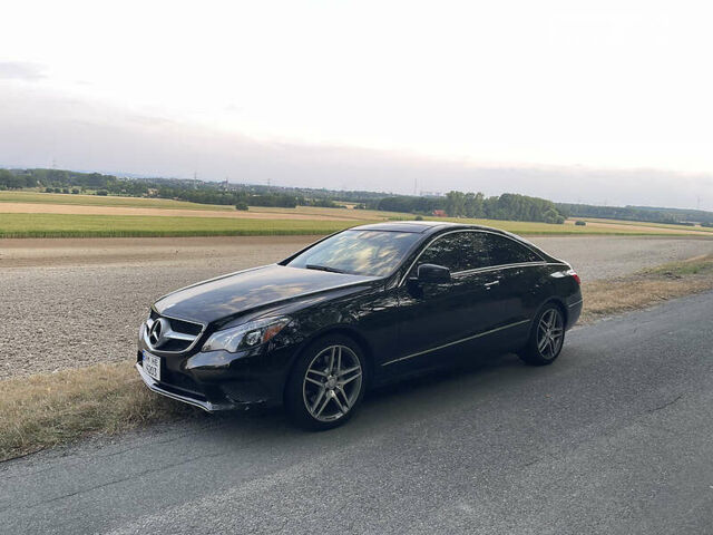 Чорний Мерседес Е-Клас, об'ємом двигуна 3 л та пробігом 150 тис. км за 22000 $, фото 45 на Automoto.ua