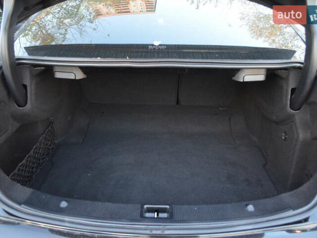 Черный Мерседес Е-Класс, объемом двигателя 2 л и пробегом 128 тыс. км за 17900 $, фото 7 на Automoto.ua