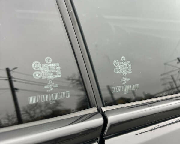 Чорний Мерседес Е-Клас, об'ємом двигуна 3 л та пробігом 170 тис. км за 18200 $, фото 14 на Automoto.ua