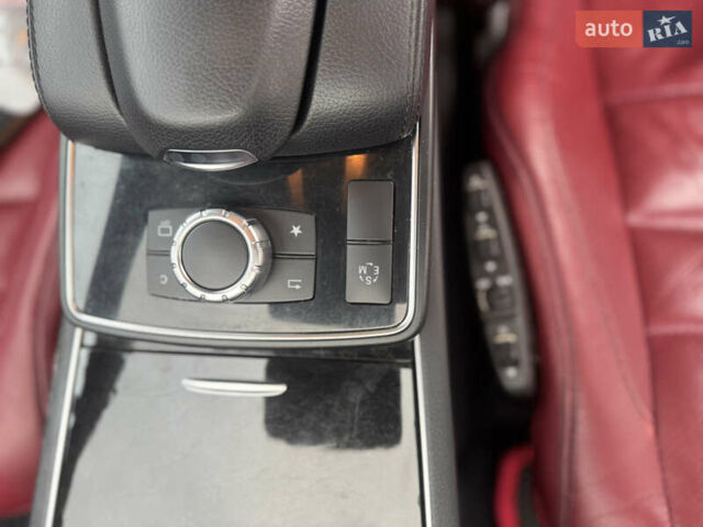 Чорний Мерседес Е-Клас, об'ємом двигуна 3 л та пробігом 190 тис. км за 16500 $, фото 13 на Automoto.ua