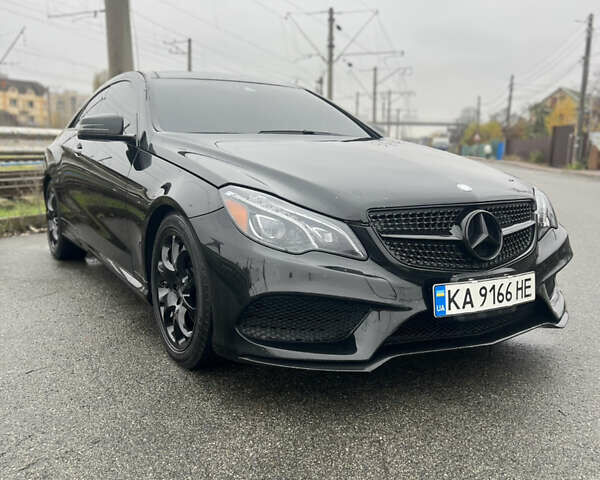 Чорний Мерседес Е-Клас, об'ємом двигуна 3 л та пробігом 170 тис. км за 18200 $, фото 3 на Automoto.ua