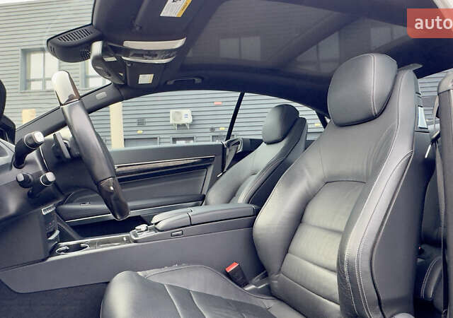 Чорний Мерседес Е-Клас, об'ємом двигуна 3 л та пробігом 128 тис. км за 19900 $, фото 27 на Automoto.ua