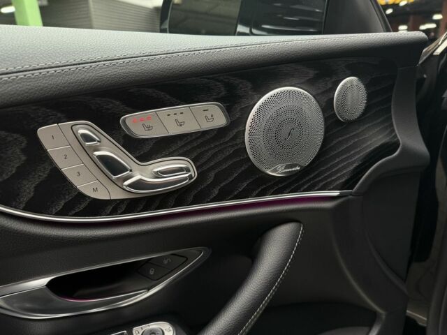 Мерседес Е-Клас 2017 у Києві на Automoto.ua Чорний Мерседес Е-Клас, об'ємом двигуна 3 л та пробігом 93 тис. км за 37000 $, фото 9 на Automoto.ua