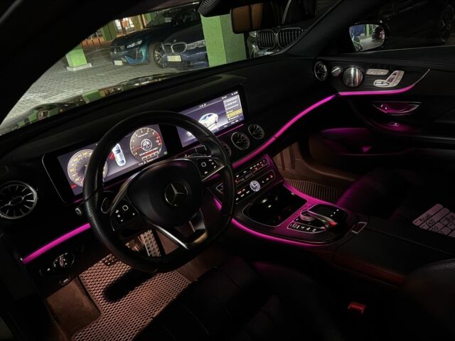 Мерседес Е-Клас 2017 у Києві на Automoto.ua Чорний Мерседес Е-Клас, об'ємом двигуна 3 л та пробігом 93 тис. км за 37000 $, фото 18 на Automoto.ua