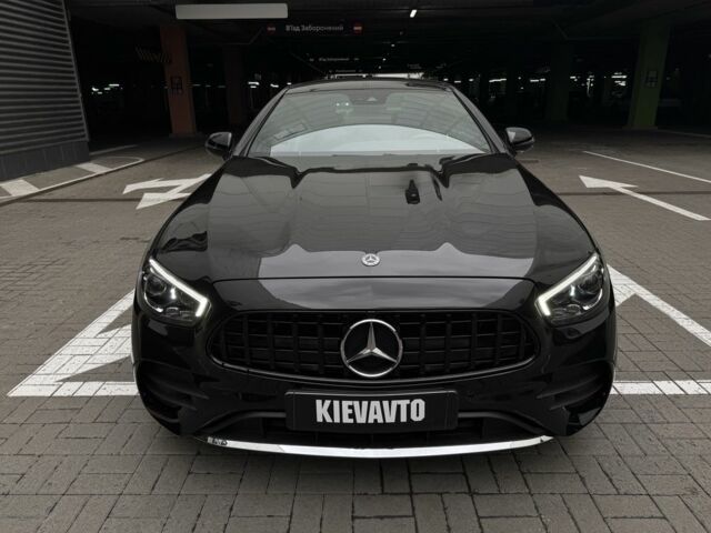 Мерседес Е-Клас 2017 у Києві на Automoto.ua Чорний Мерседес Е-Клас, об'ємом двигуна 3 л та пробігом 93 тис. км за 37000 $, фото 1 на Automoto.ua
