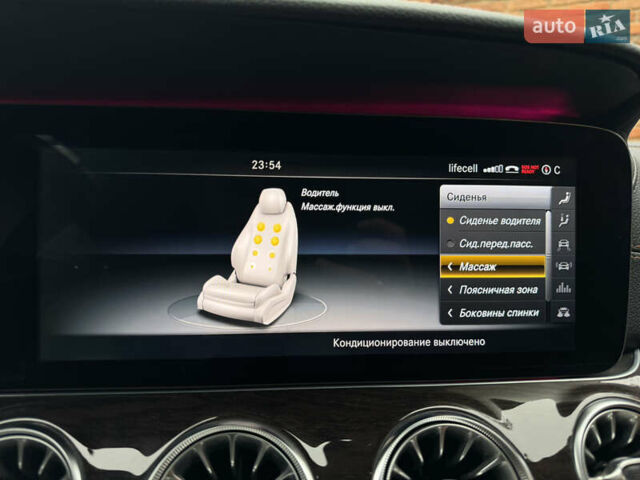 Черный Мерседес Е-Класс, объемом двигателя 3 л и пробегом 93 тыс. км за 35999 $, фото 10 на Automoto.ua