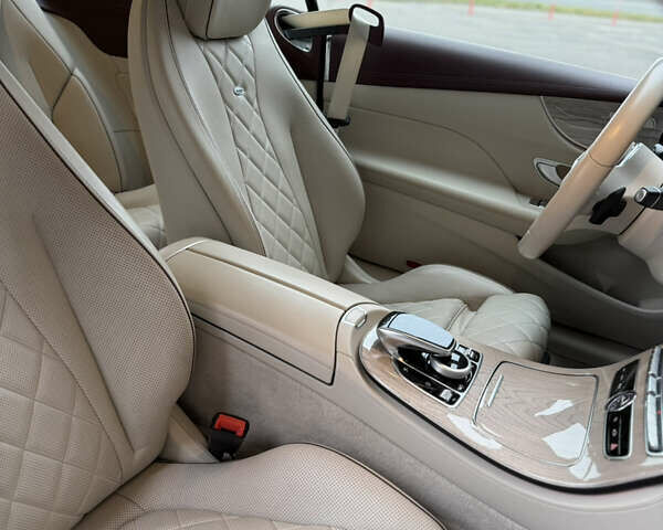 Черный Мерседес Е-Класс, объемом двигателя 1.99 л и пробегом 109 тыс. км за 39000 $, фото 25 на Automoto.ua