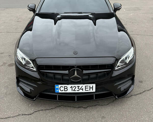 Чорний Мерседес Е-Клас, об'ємом двигуна 3 л та пробігом 77 тис. км за 50000 $, фото 1 на Automoto.ua