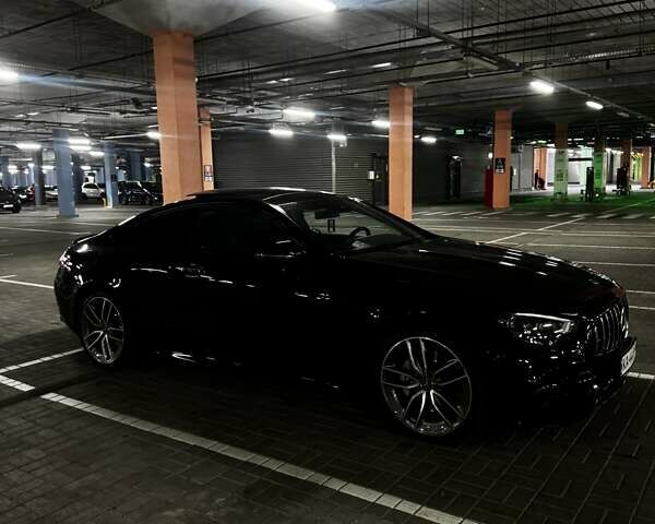 Черный Мерседес Е-Класс, объемом двигателя 3 л и пробегом 112 тыс. км за 55000 $, фото 2 на Automoto.ua