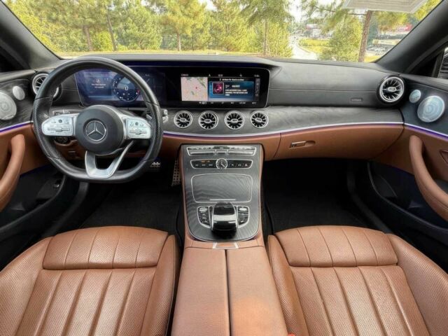 Черный Мерседес Е-Класс, объемом двигателя 3 л и пробегом 46 тыс. км за 23000 $, фото 9 на Automoto.ua