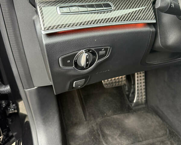 Чорний Мерседес Е-Клас, об'ємом двигуна 3 л та пробігом 77 тис. км за 50000 $, фото 18 на Automoto.ua