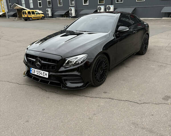 Чорний Мерседес Е-Клас, об'ємом двигуна 3 л та пробігом 77 тис. км за 50000 $, фото 4 на Automoto.ua