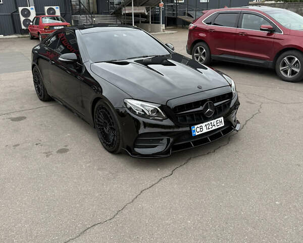 Чорний Мерседес Е-Клас, об'ємом двигуна 3 л та пробігом 77 тис. км за 50000 $, фото 3 на Automoto.ua