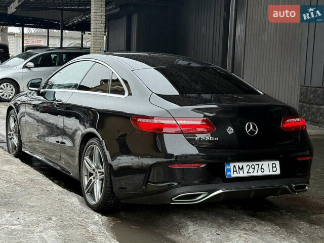 Чорний Мерседес Е-Клас, об'ємом двигуна 1.95 л та пробігом 65 тис. км за 37200 $, фото 10 на Automoto.ua