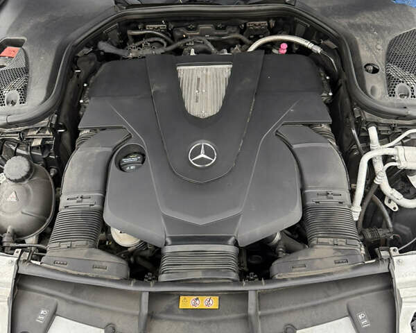 Чорний Мерседес Е-Клас, об'ємом двигуна 3 л та пробігом 77 тис. км за 50000 $, фото 9 на Automoto.ua