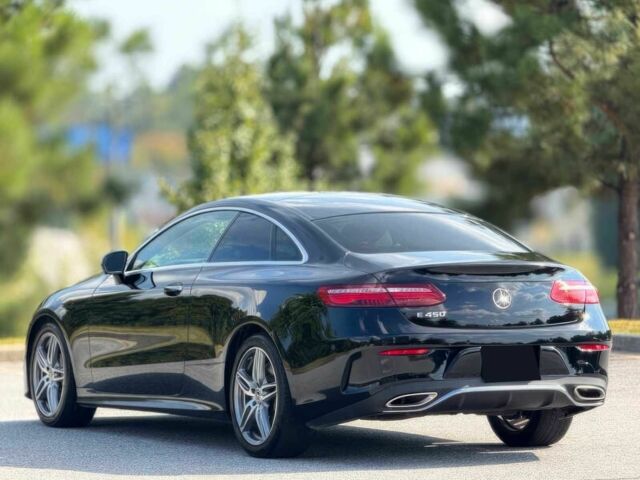 Черный Мерседес Е-Класс, объемом двигателя 3 л и пробегом 46 тыс. км за 23000 $, фото 5 на Automoto.ua