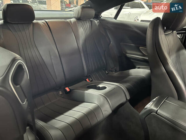 Черный Мерседес Е-Класс, объемом двигателя 3 л и пробегом 25 тыс. км за 46500 $, фото 48 на Automoto.ua