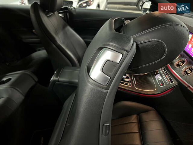 Черный Мерседес Е-Класс, объемом двигателя 3 л и пробегом 25 тыс. км за 46500 $, фото 47 на Automoto.ua