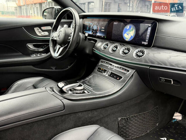 Чорний Мерседес Е-Клас, об'ємом двигуна 3 л та пробігом 25 тис. км за 46500 $, фото 19 на Automoto.ua