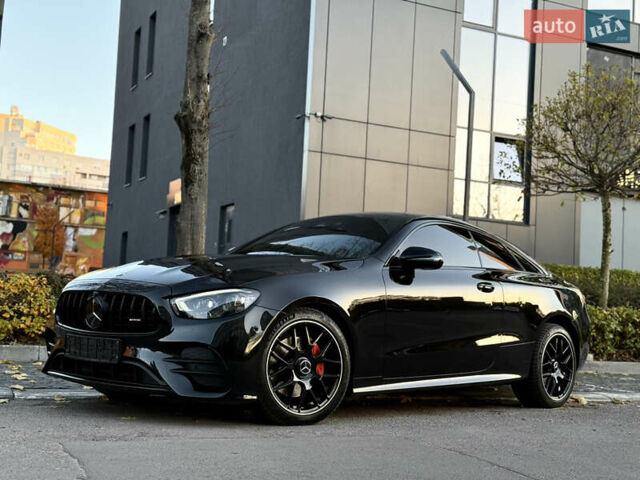 Черный Мерседес Е-Класс, объемом двигателя 1.95 л и пробегом 91 тыс. км за 63900 $, фото 1 на Automoto.ua