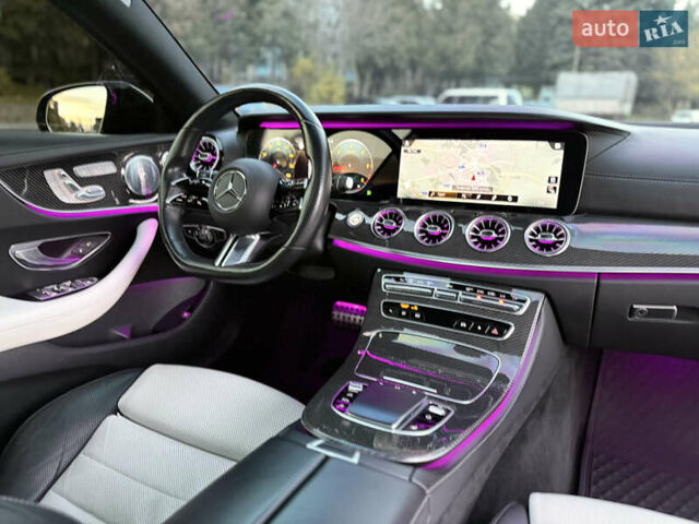 Черный Мерседес Е-Класс, объемом двигателя 1.95 л и пробегом 91 тыс. км за 63900 $, фото 59 на Automoto.ua