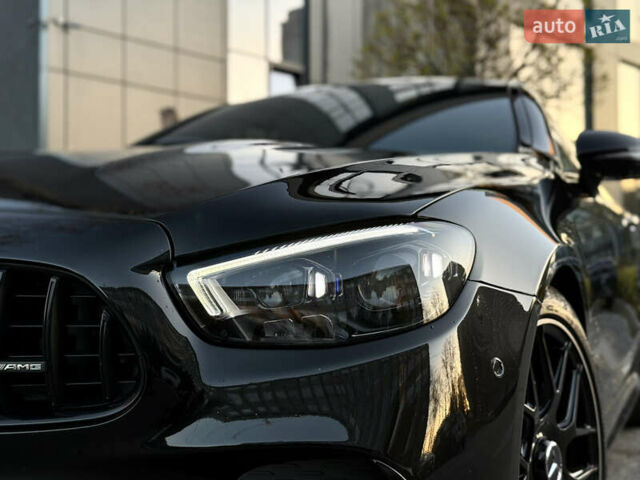 Черный Мерседес Е-Класс, объемом двигателя 1.95 л и пробегом 91 тыс. км за 63900 $, фото 3 на Automoto.ua