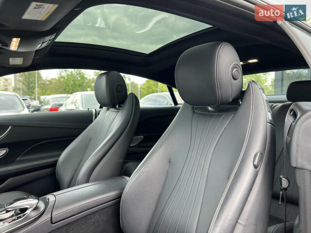 Черный Мерседес Е-Класс, объемом двигателя 3 л и пробегом 25 тыс. км за 46500 $, фото 21 на Automoto.ua