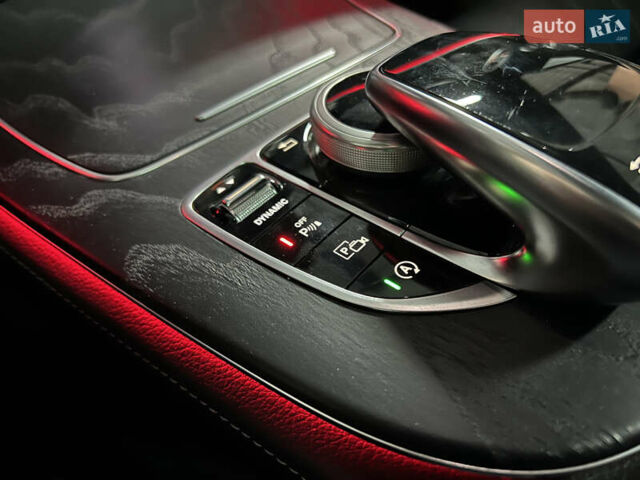 Черный Мерседес Е-Класс, объемом двигателя 3 л и пробегом 25 тыс. км за 46500 $, фото 38 на Automoto.ua