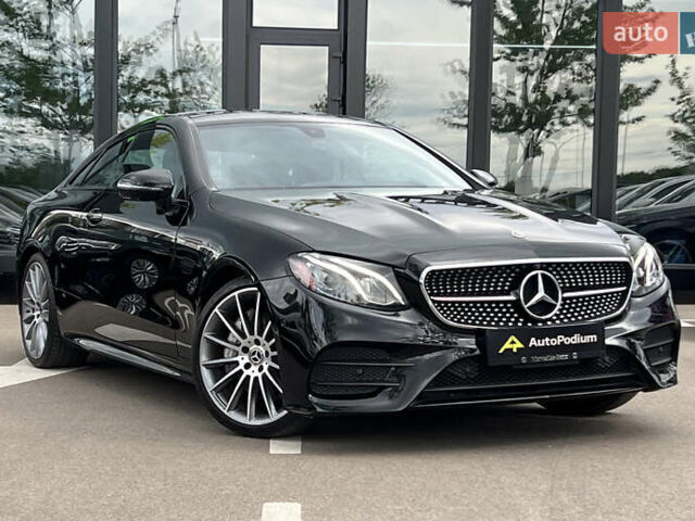 Черный Мерседес Е-Класс, объемом двигателя 3 л и пробегом 25 тыс. км за 46500 $, фото 1 на Automoto.ua