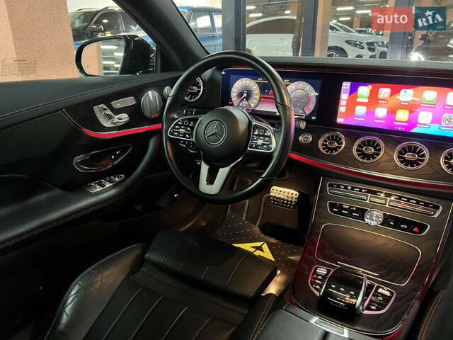 Черный Мерседес Е-Класс, объемом двигателя 3 л и пробегом 25 тыс. км за 46500 $, фото 50 на Automoto.ua