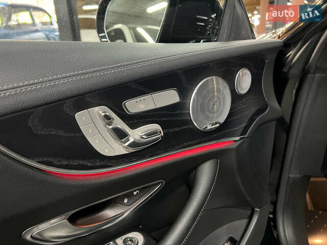 Черный Мерседес Е-Класс, объемом двигателя 3 л и пробегом 25 тыс. км за 46500 $, фото 27 на Automoto.ua