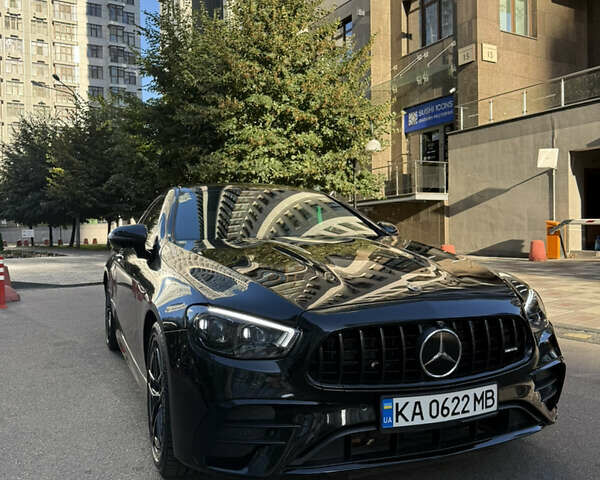 Черный Мерседес Е-Класс, объемом двигателя 3 л и пробегом 19 тыс. км за 81000 $, фото 19 на Automoto.ua