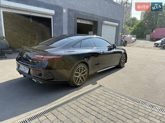 Чорний Мерседес Е-Клас, об'ємом двигуна 1.95 л та пробігом 52 тис. км за 55000 $, фото 4 на Automoto.ua