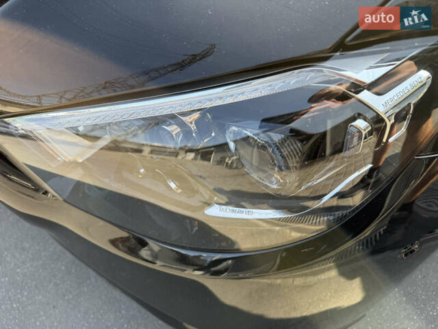 Чорний Мерседес Е-Клас, об'ємом двигуна 1.95 л та пробігом 52 тис. км за 55000 $, фото 11 на Automoto.ua