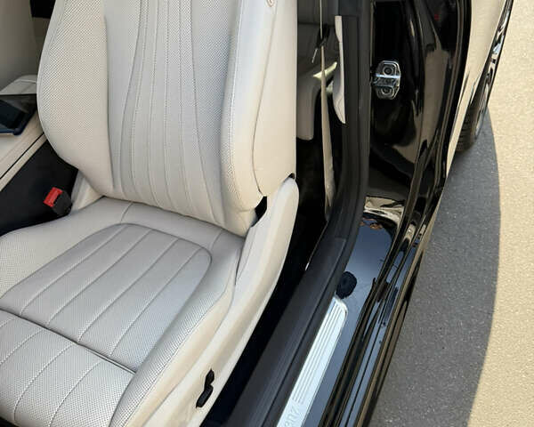 Чорний Мерседес Е-Клас, об'ємом двигуна 1.95 л та пробігом 52 тис. км за 55000 $, фото 15 на Automoto.ua