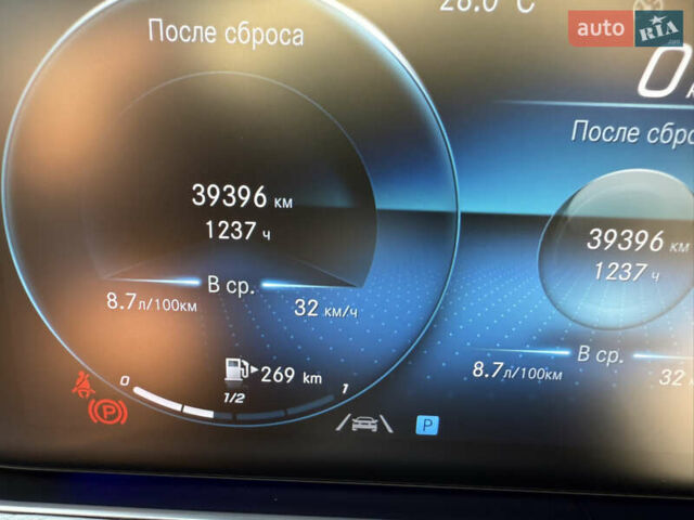 Черный Мерседес Е-Класс, объемом двигателя 1.95 л и пробегом 40 тыс. км за 59000 $, фото 22 на Automoto.ua