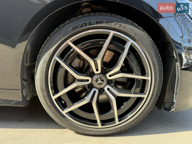 Чорний Мерседес Е-Клас, об'ємом двигуна 1.95 л та пробігом 52 тис. км за 55000 $, фото 9 на Automoto.ua