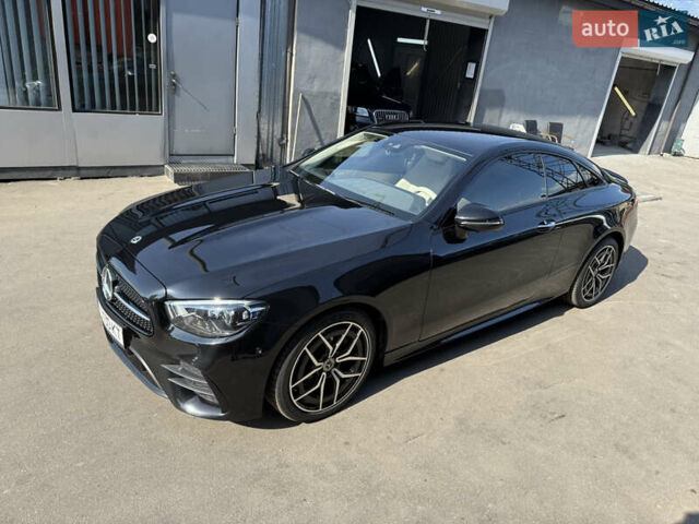 Чорний Мерседес Е-Клас, об'ємом двигуна 1.95 л та пробігом 52 тис. км за 55000 $, фото 8 на Automoto.ua