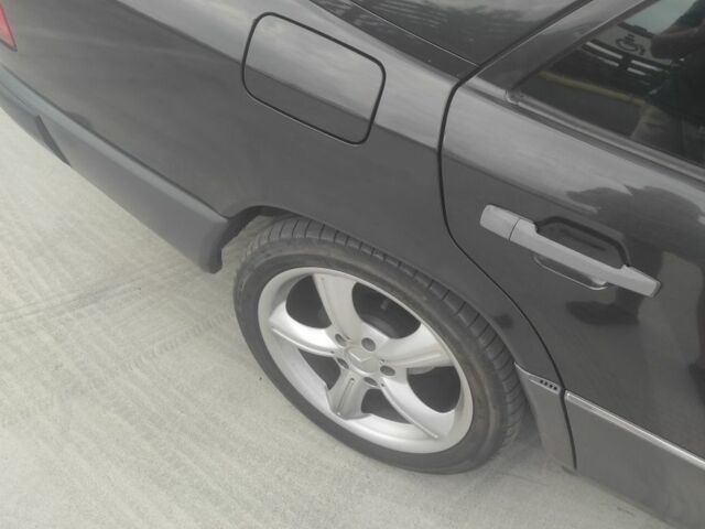 Чорний Мерседес Е-Клас, об'ємом двигуна 3 л та пробігом 312 тис. км за 4700 $, фото 10 на Automoto.ua