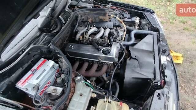 Черный Мерседес Е-Класс, объемом двигателя 2 л и пробегом 400 тыс. км за 2365 $, фото 8 на Automoto.ua