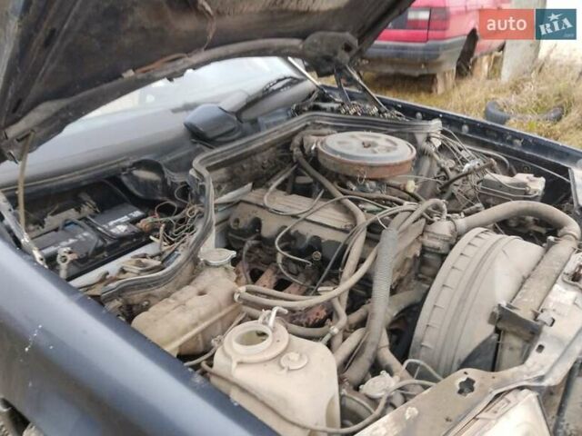 Черный Мерседес Е-Класс, объемом двигателя 2.3 л и пробегом 123 тыс. км за 1000 $, фото 10 на Automoto.ua