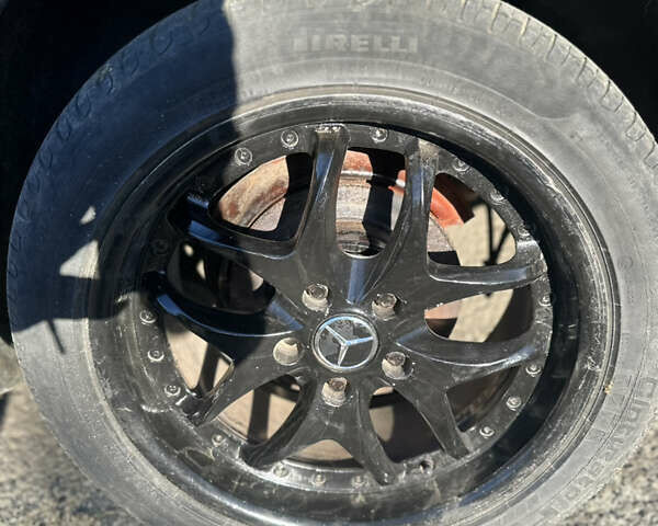 Чорний Мерседес Е-Клас, об'ємом двигуна 2.6 л та пробігом 450 тис. км за 2500 $, фото 3 на Automoto.ua