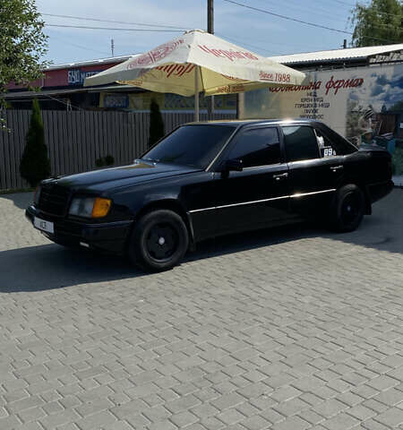 Чорний Мерседес Е-Клас, об'ємом двигуна 2.5 л та пробігом 420 тис. км за 3500 $, фото 6 на Automoto.ua